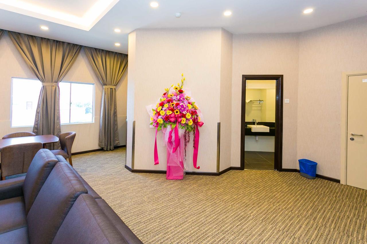 Icon Hotel Segamat Exterior foto
